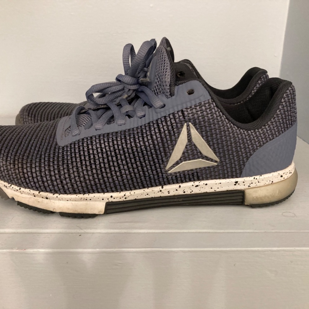 Reebok Cross Training Shoes - Picture 3 of 4